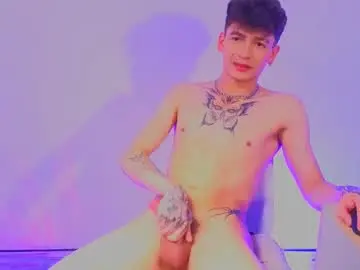 Chaturbate Nude Webcam of axel_inkshade