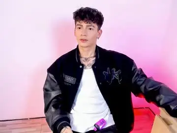 Chaturbate Nude Webcam of axel_inkshade