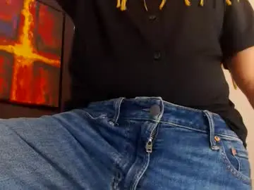 Chaturbate Adult Video Chat of masterdickjuicy