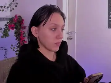 Chaturbate Adult Video Chat of adelicelenoir