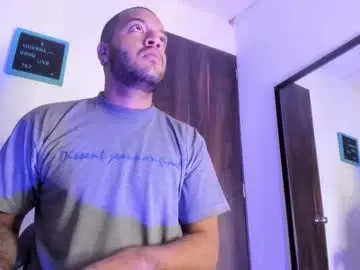 Chaturbate Adult Video Chat of dann_27