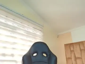 Chaturbate Free Porn Cam of naughty_kittenm