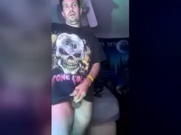 Chaturbate Free Live Porn of smartguy1004