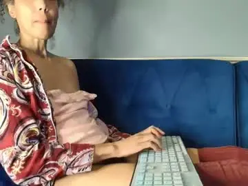 Chaturbate Live Sex Cam of allgood4u
