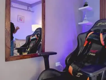 Chaturbate Live Sex Cam of hot_alex1