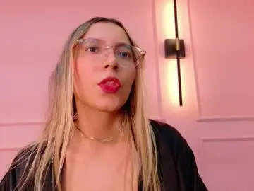 Chaturbate Free Live Porn of maddietease