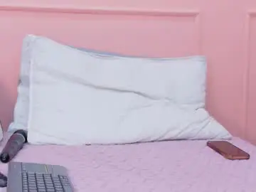 Chaturbate Adult Video Chat of maddietease