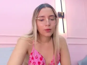 Chaturbate Sex Chat of maddietease