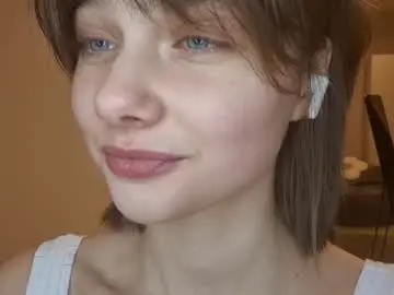 Chaturbate Live Sex Cam of micasulejmanovski