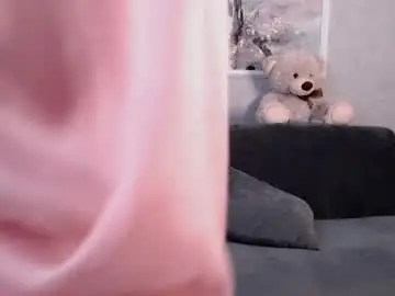 monivibes from chaturbate