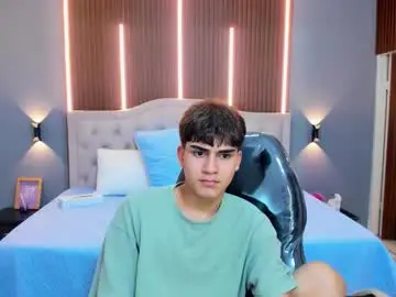 Chaturbate Live Porn of tommy18__