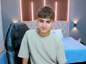 Chaturbate Adult Video Chat of tommy18__