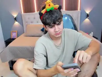 Chaturbate Free Porn Cam of tommy18__