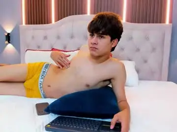 Chaturbate Free Porn Cam of tommy18__