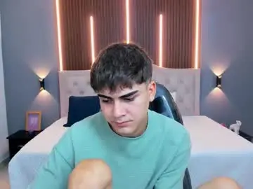 Chaturbate Adult Video Chat of tommy18__