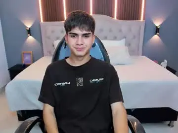 Chaturbate Sex Cam of tommy18__