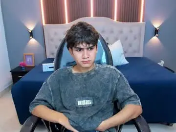 Chaturbate Best Webcam of tommy18__