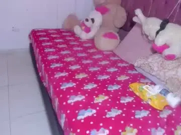 Chaturbate Live Sex Cam of dannajeins