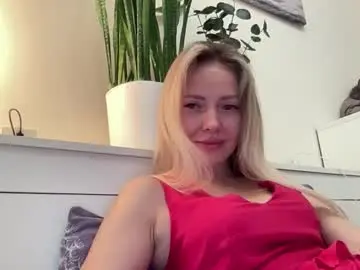 Chaturbate Watch Live Sex Cams of lusiluv