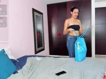 marianaandvalen from chaturbate