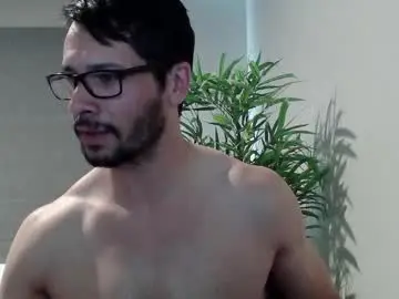 Chaturbate Live Sex Cam of ryan_chatter