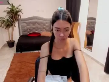 Chaturbate Live Sex Cam of valerie_fox19