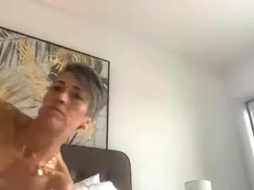 Chaturbate Adult Video Chat of 3bumblebeas