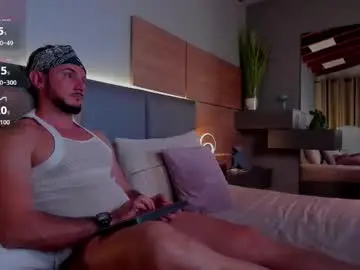 Chaturbate Nude Webcam of damonsantos