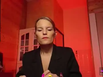 Chaturbate Watch Live Sex Cams of findom_lady_shine