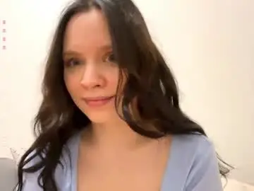 Chaturbate Adult Video Chat of helen__eve