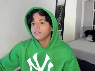 Chaturbate Live Porn of noah_smith04