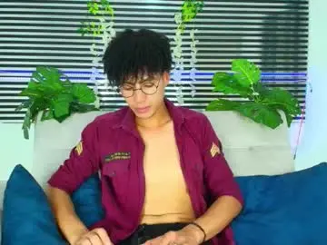 Chaturbate Nude Webcam of thiiagosaeenz