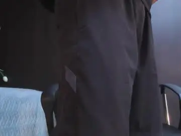 Chaturbate Live Sex Cam of adrian_rae