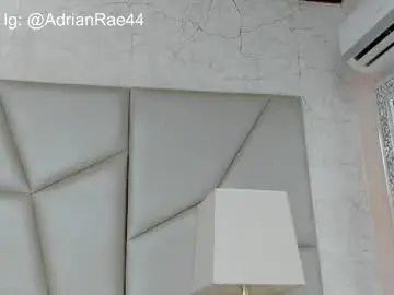 Chaturbate Live Porn of adrian_rae