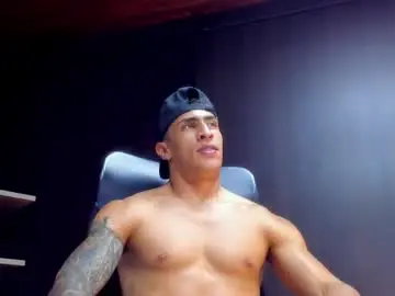 Chaturbate Best live sex cam show of adrian_rae