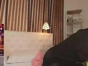 Chaturbate Live Porn of valeriee_lya