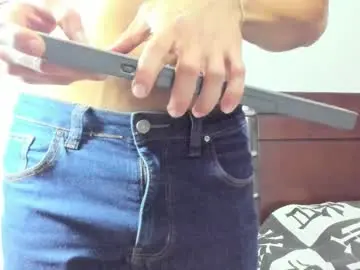 Chaturbate Watch Live Sex Cams of kevin_malone22