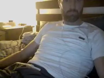 Chaturbate Live Sex Cam of six2midnight312