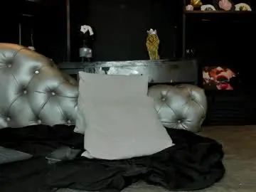 Chaturbate Watch Live Sex Cams of isaac_collins_