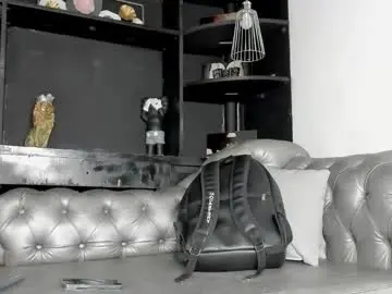 Chaturbate Watch Live Sex Cams of isaac_collins_