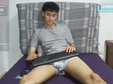 Chaturbate Watch Live Sex Cams of oliver_rayman