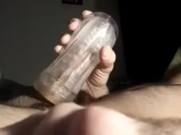 Chaturbate Watch Live Sex Cams of pussyluver420kik909587