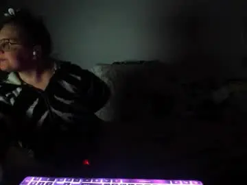 Chaturbate Live Porn of richlucky555