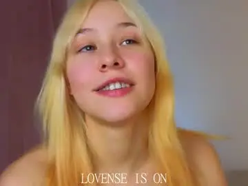 Chaturbate Adult Video Chat of wanettabal