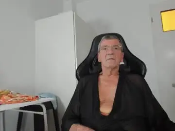 Chaturbate Live Sex Cam of 200gentleman