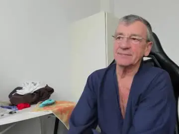 Chaturbate Free Live Porn of 200gentleman