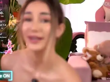 Chaturbate Sex Cam of emilyraymont