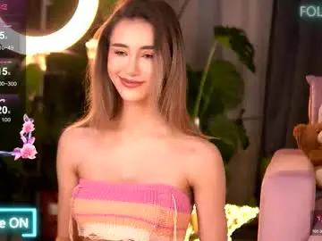 Chaturbate Live Sex of emilyraymont