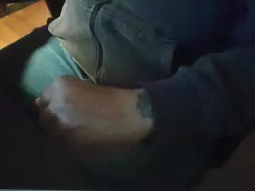 Chaturbate Live Sex Cam of rcooper666