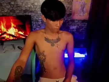 Chaturbate Nude Webcam of asianplayboyx
